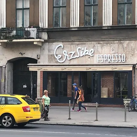 Appartement Szuper Kis Designlakás Szívében *